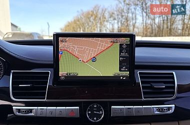 Седан Audi A8 2013 в Луцьку