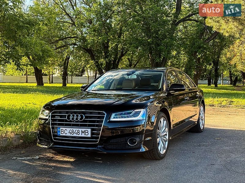 Седан Audi A8 2016 в Николаеве