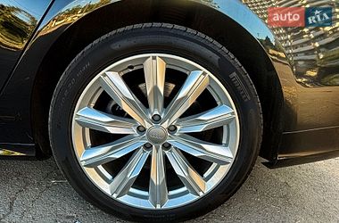 Седан Audi A8 2016 в Николаеве