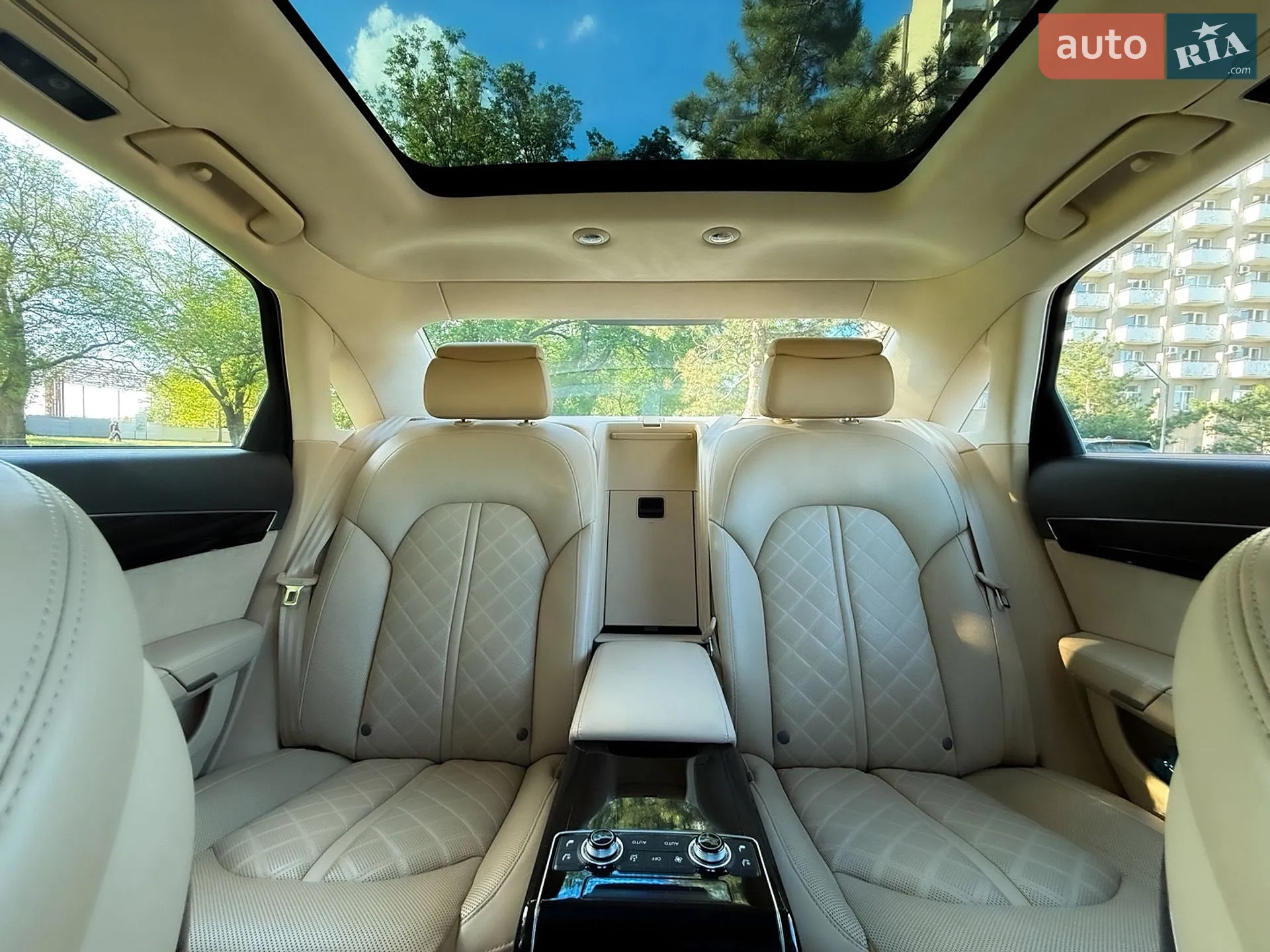2016 Audi A8 - мініатюра 24