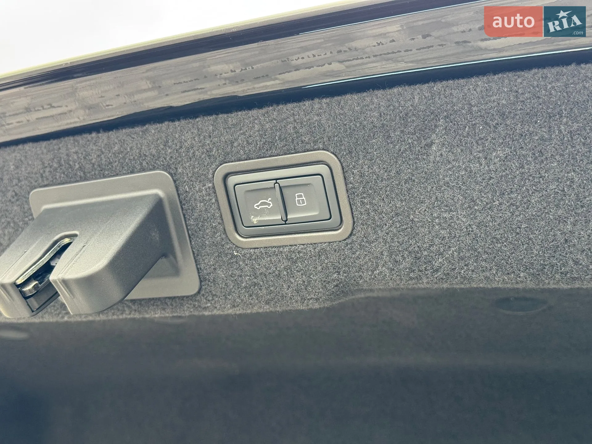 2024 Audi A8 - мініатюра 38