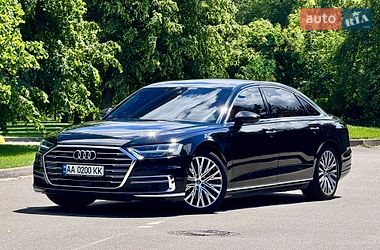 Седан Audi A8 2018 в Киеве