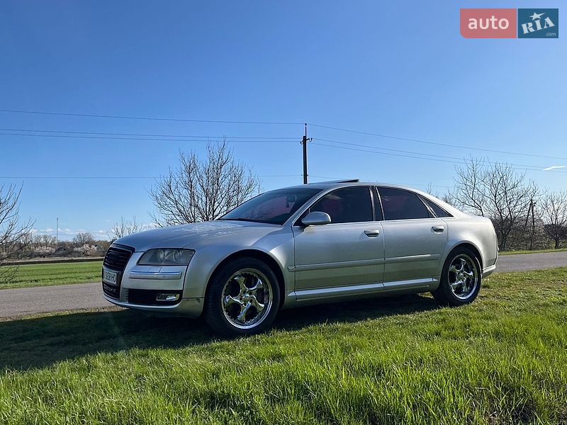 Седан Audi A8 2003 в Полтаве