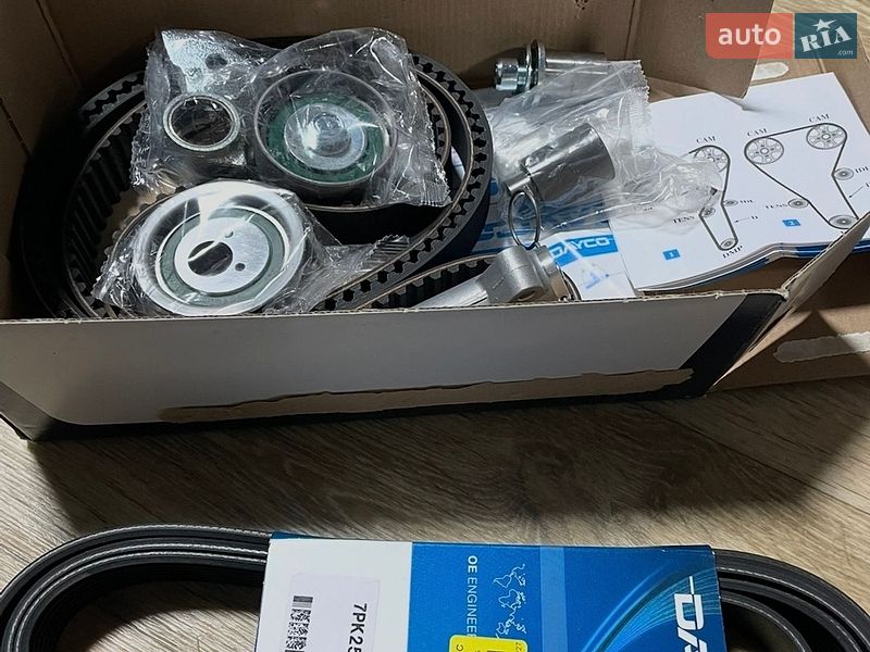 Седан Audi A8 2003 в Полтаве