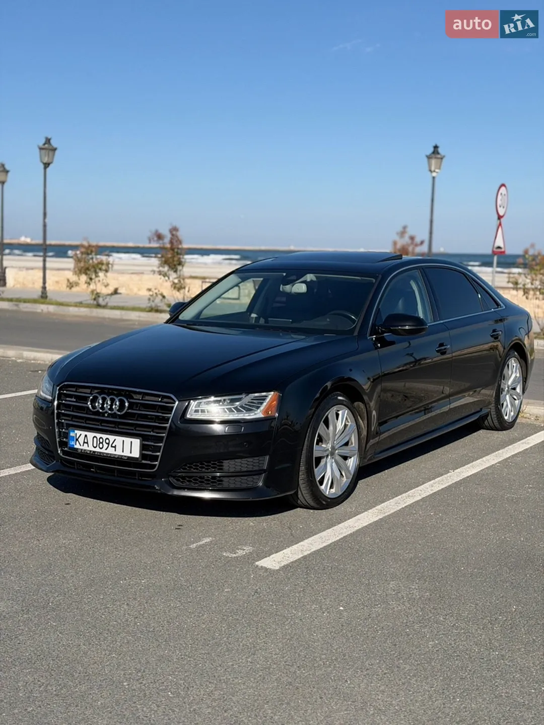 2016 Audi A8 - мініатюра 4