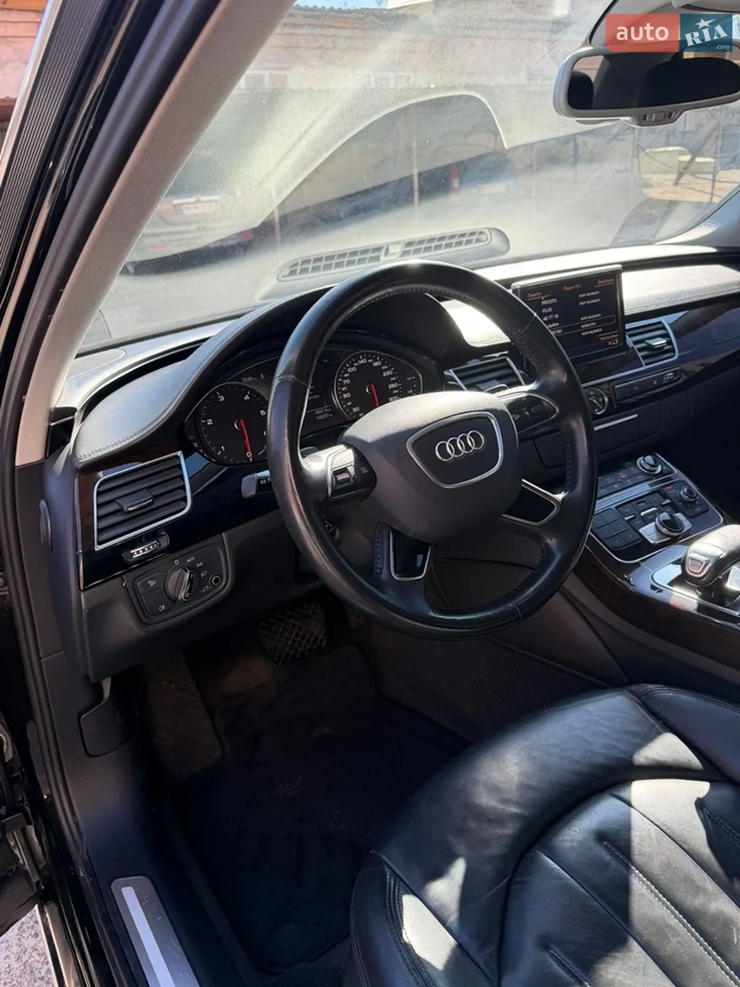 2017 Audi A8 - мініатюра 13