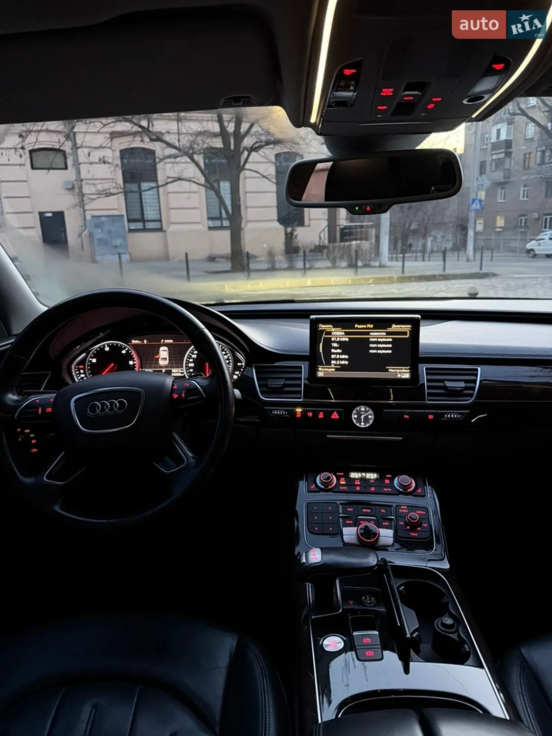 2017 Audi A8 - мініатюра 24