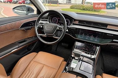 Седан Audi A8 2018 в Киеве
