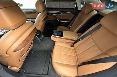 Седан Audi A8 2018 в Киеве