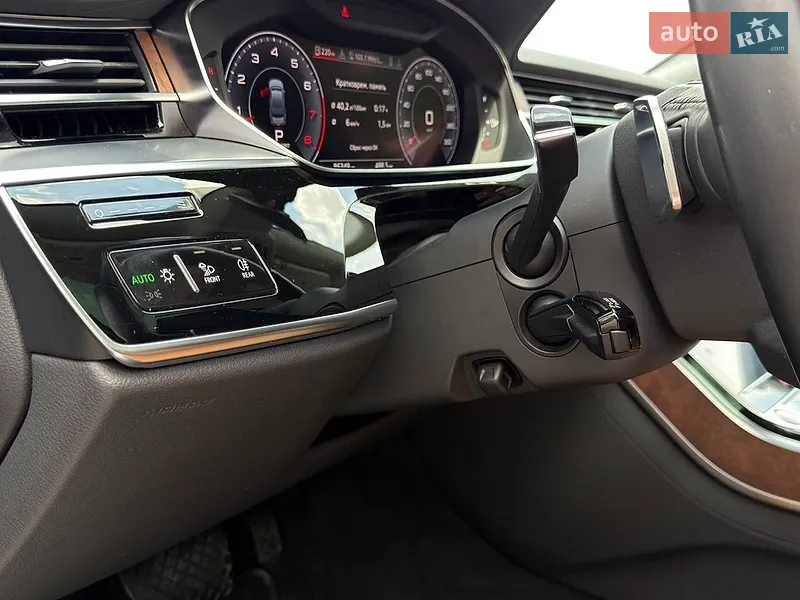 Audi A8 2018 VIN WAU8DAF83KN010633 фото оголошення 74 з 176
