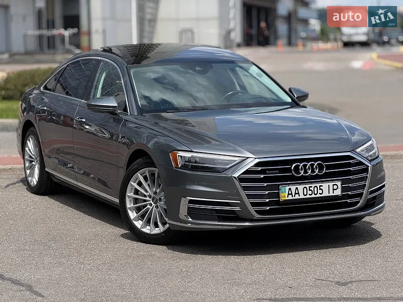 Audi A8 2018 VIN WAU8DAF83KN010633 фото оголошення 103 з 176