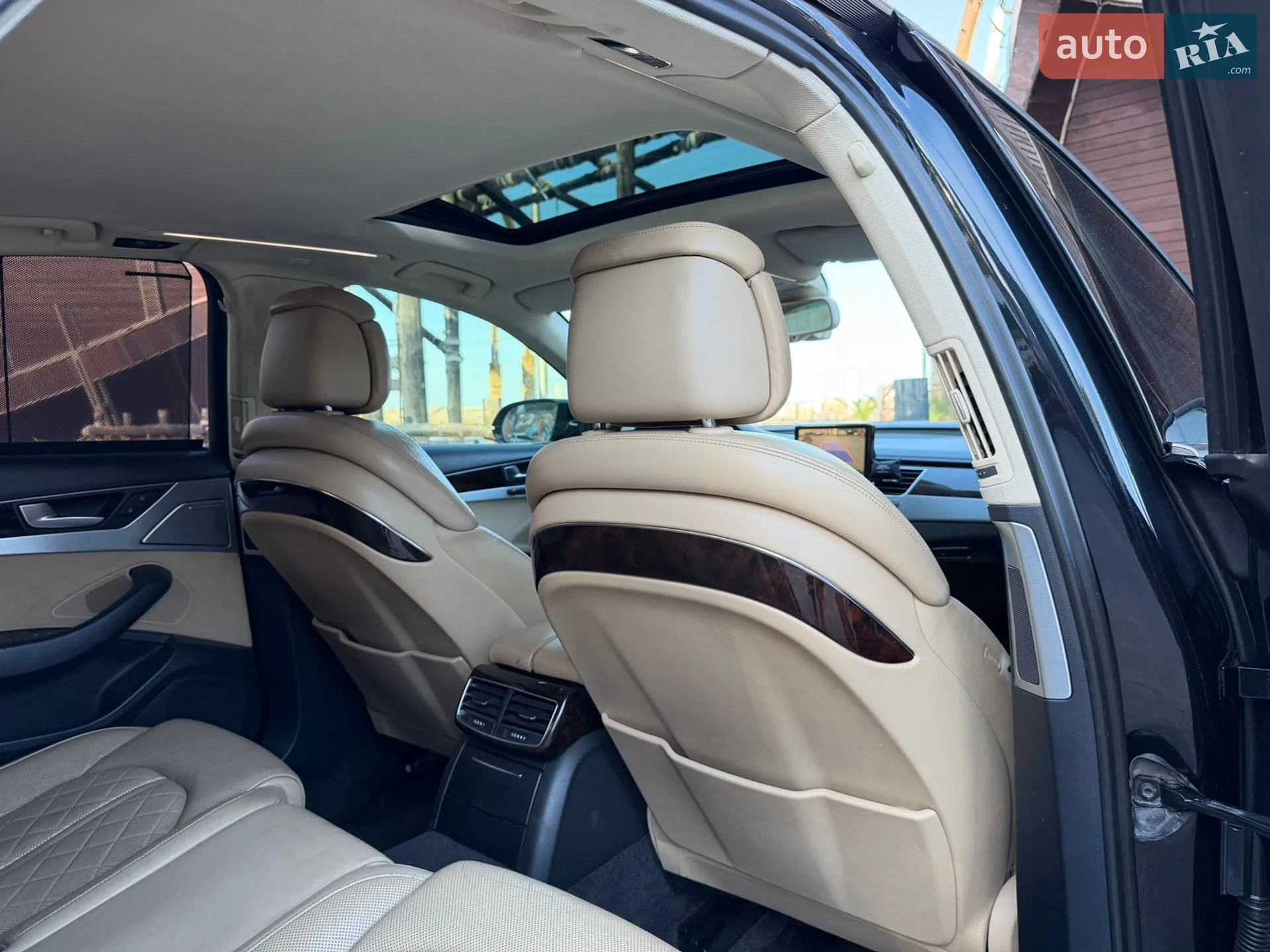 2011 Audi A8 - мініатюра 91
