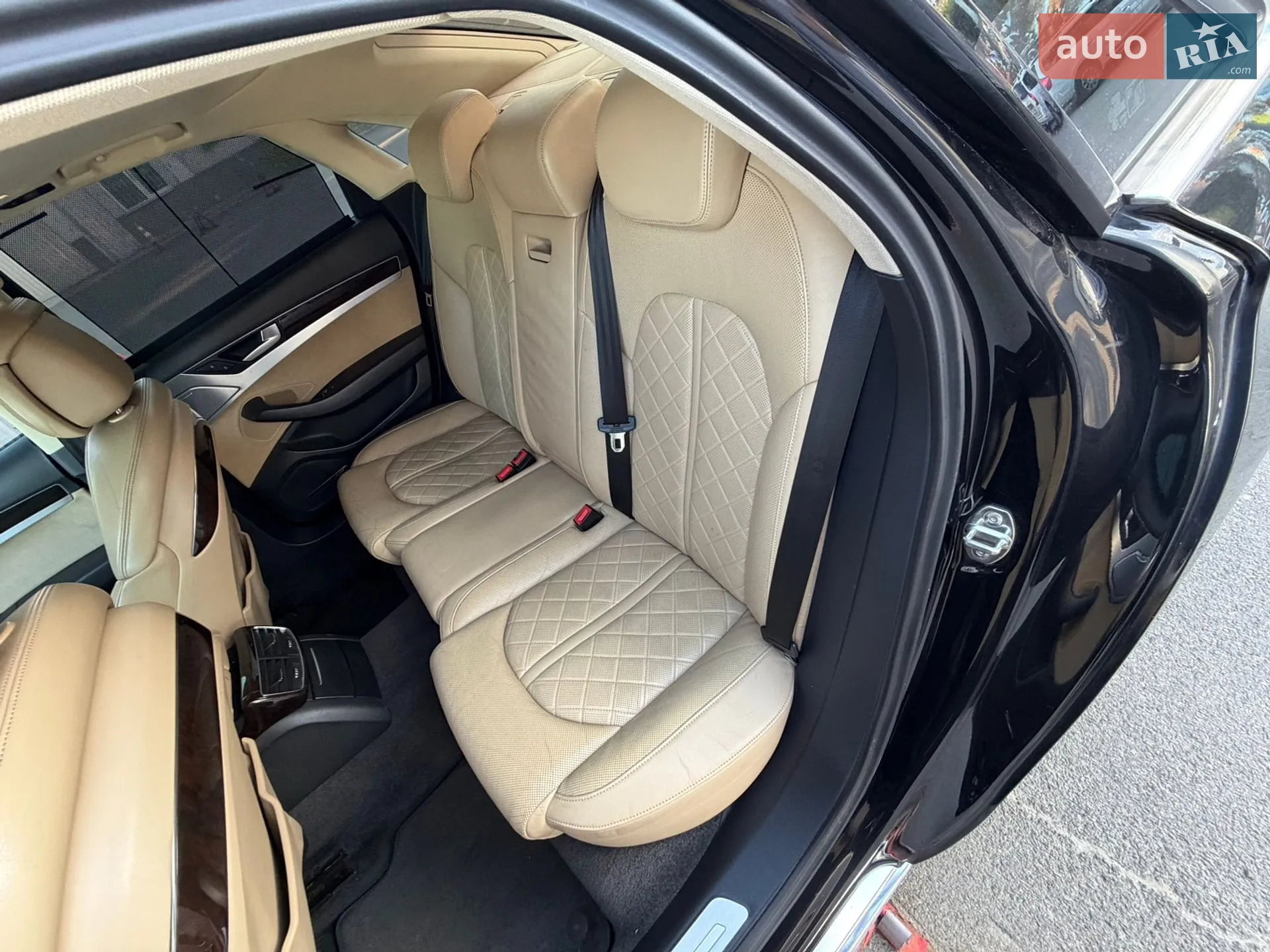 2011 Audi A8 - мініатюра 100