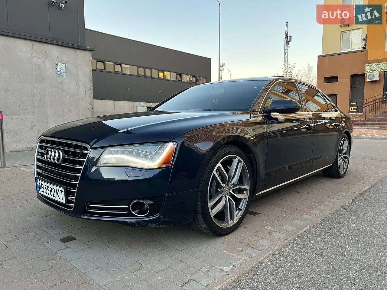 2011 Audi A8 - мініатюра 6