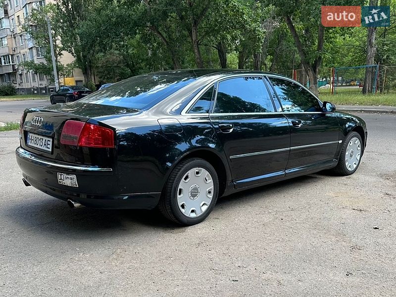 Седан Audi A8 2004 в Одессе