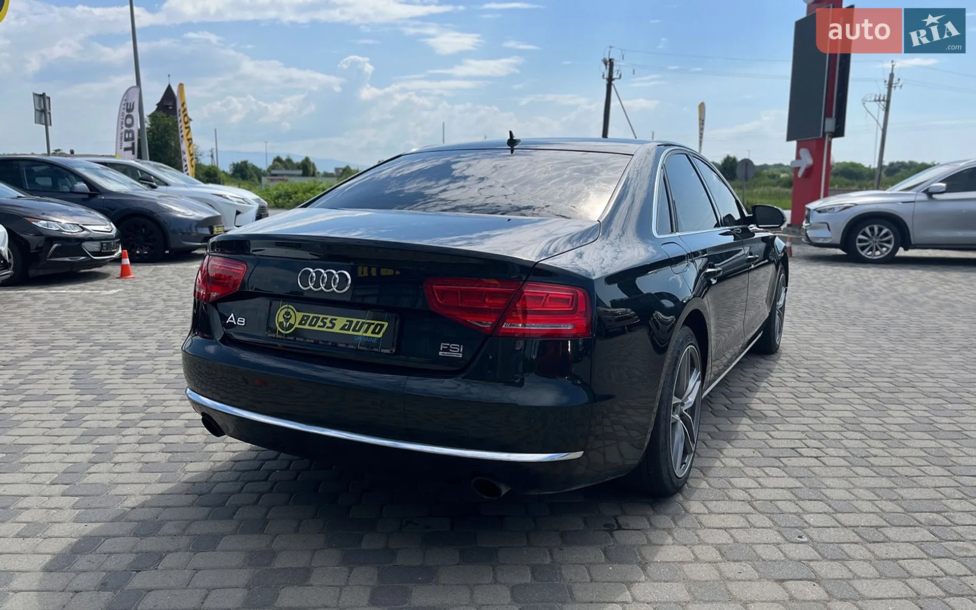 2011 Audi A8 - мініатюра 7