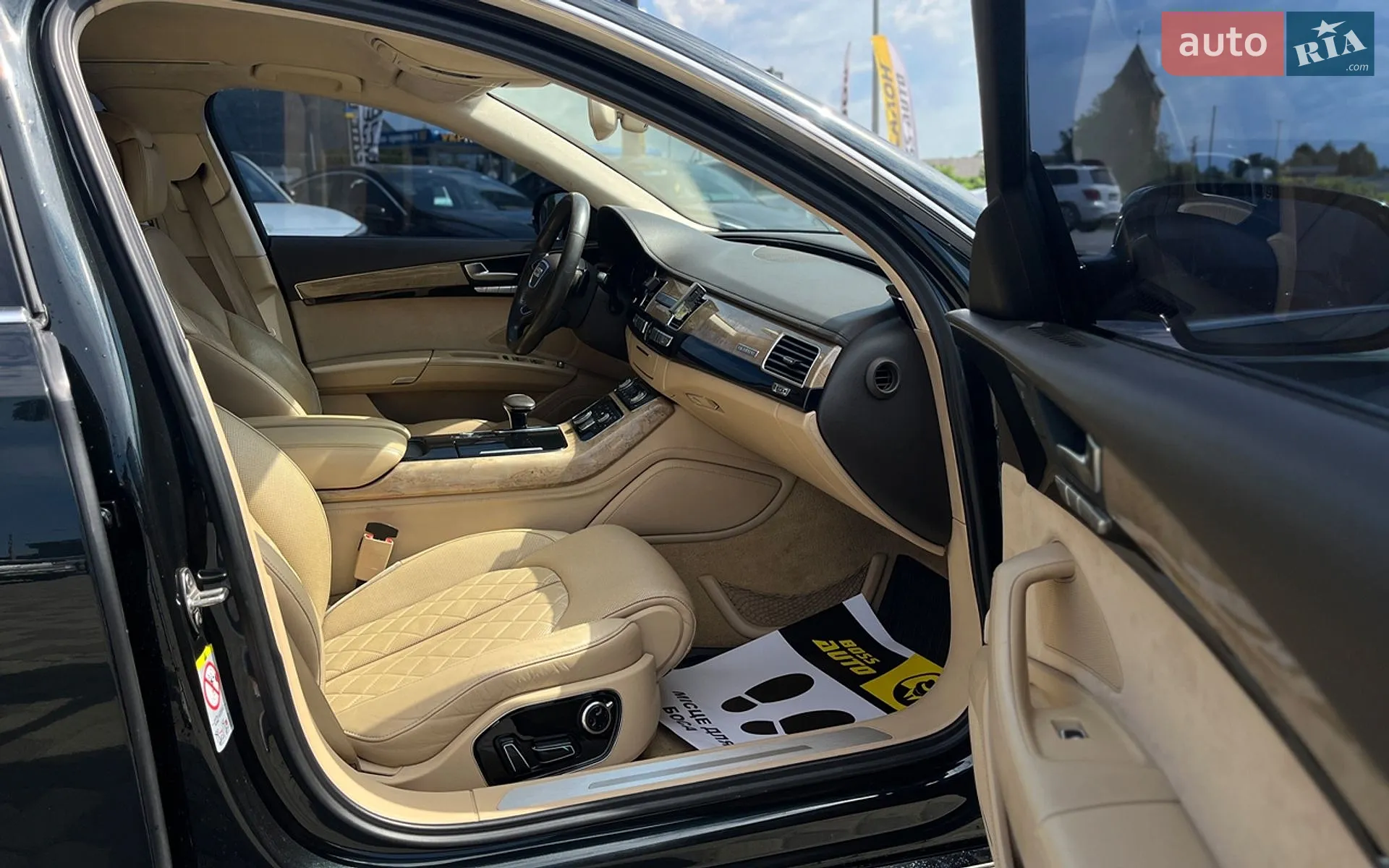 2011 Audi A8 - мініатюра 24