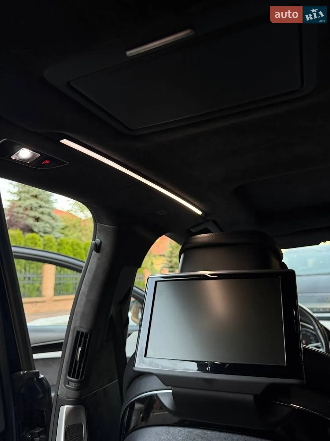 2011 Audi A8 - мініатюра 26