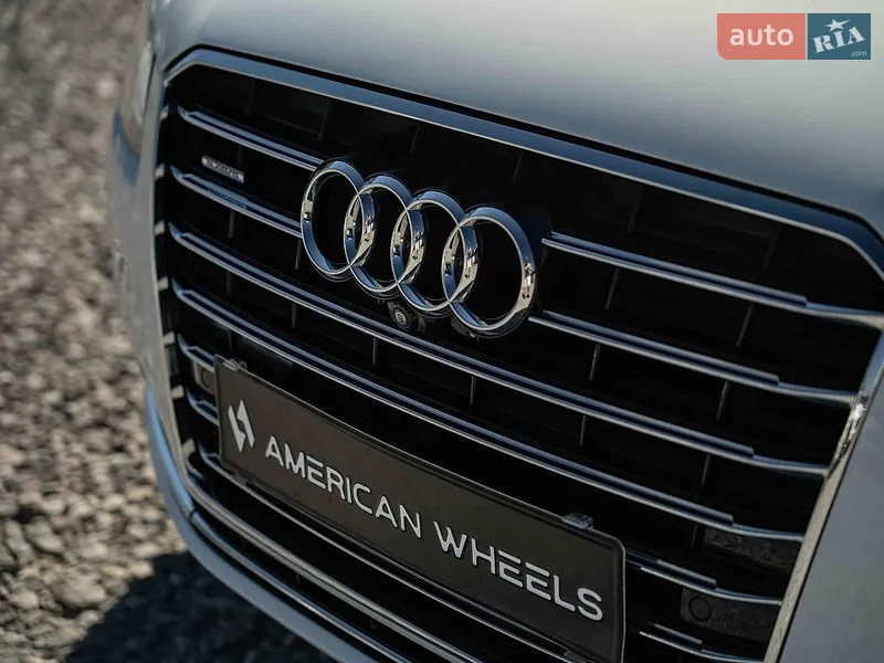 Audi A8 2015 VIN WAU3RAFD3GN007022 фото оголошення 12 з 96