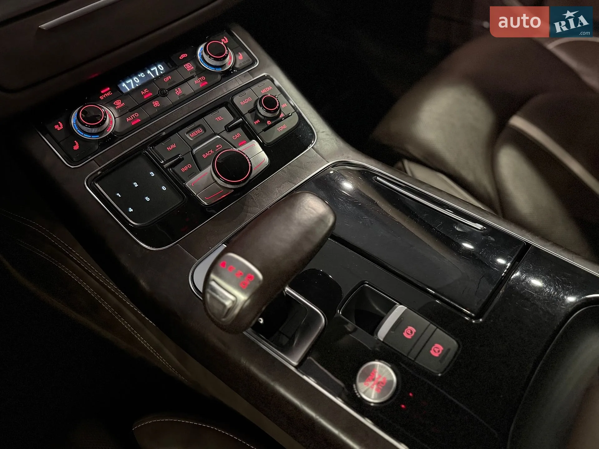 2013 Audi A8 - мініатюра 21