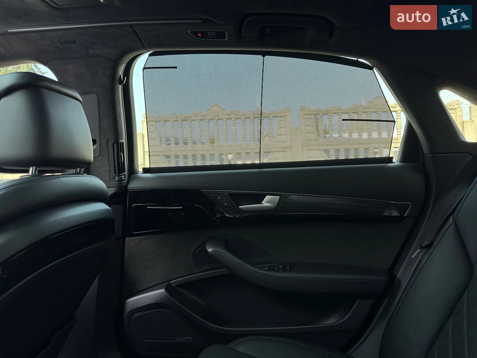 2015 Audi A8 - мініатюра 76
