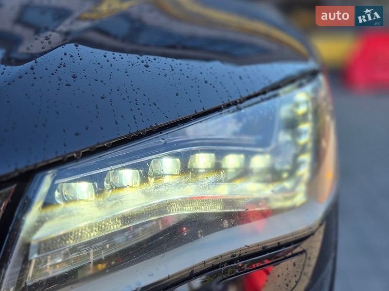 Седан Audi A8 2012 в Львове фото 6 Седан Audi A8 2012 в Львове