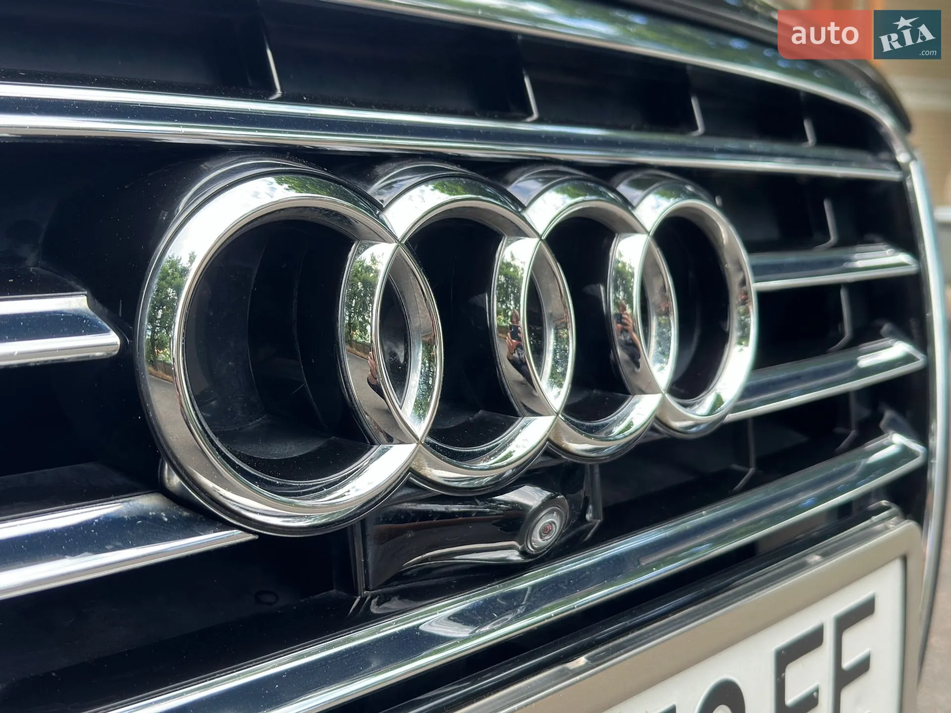 2012 Audi A8 - мініатюра 4