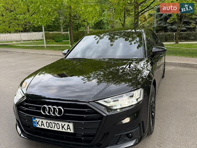 Седан Audi A8 2021 в Киеве