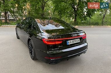 Седан Audi A8 2021 в Киеве