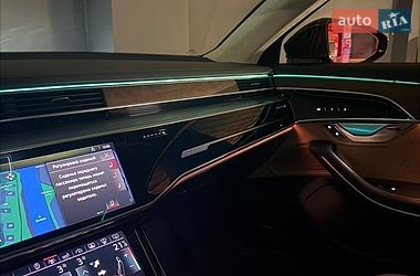 Седан Audi A8 2018 в Києві