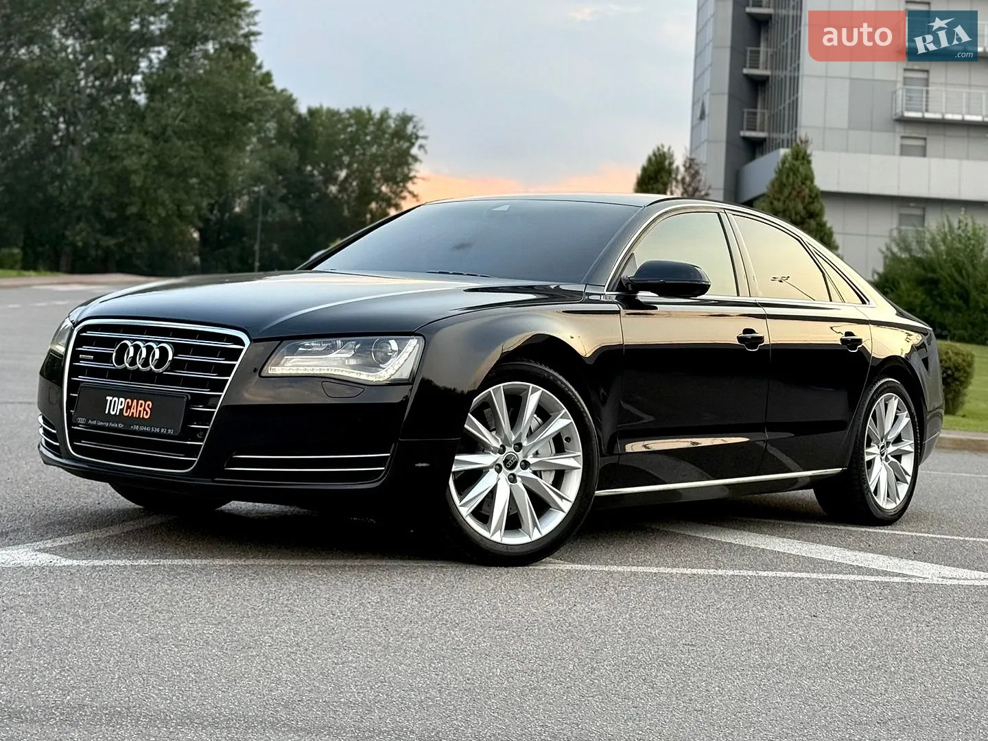2010 Audi A8 - мініатюра 4