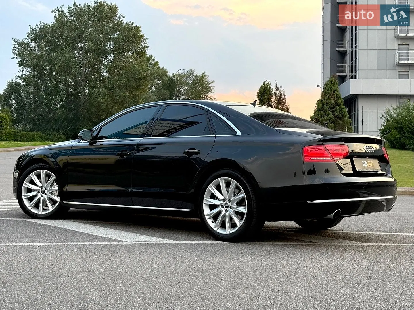 2010 Audi A8 - мініатюра 13