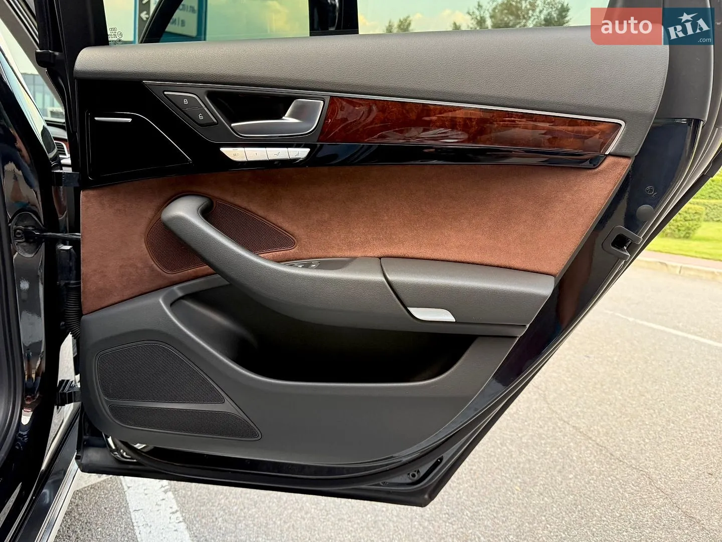 2010 Audi A8 - мініатюра 43