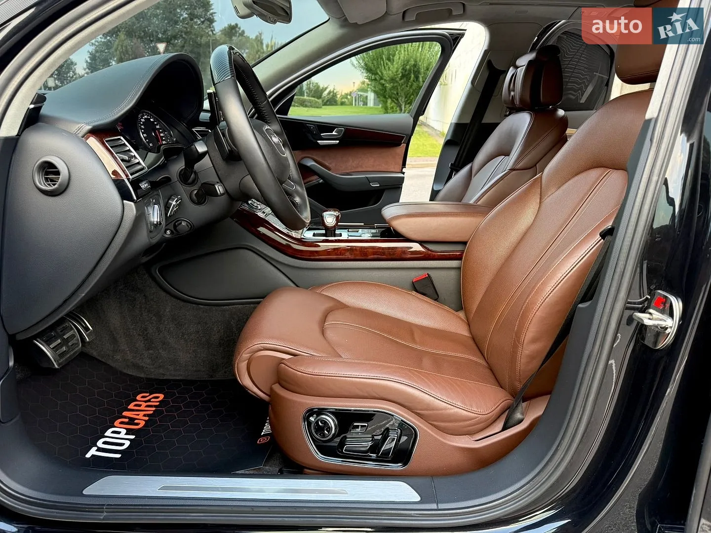 2010 Audi A8 - мініатюра 69