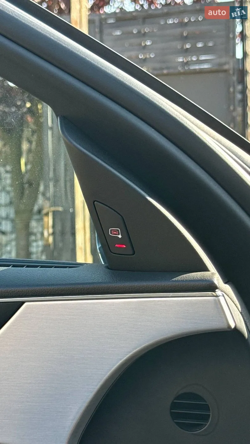 2015 Audi A8 - мініатюра 34