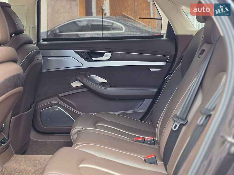 Седан Audi A8 2015 в Житомирі фото 21 Седан Audi A8 2015 в Житомирі