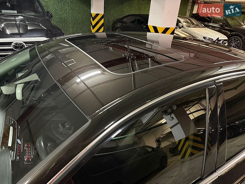 Седан Audi A8 2017 в Киеве