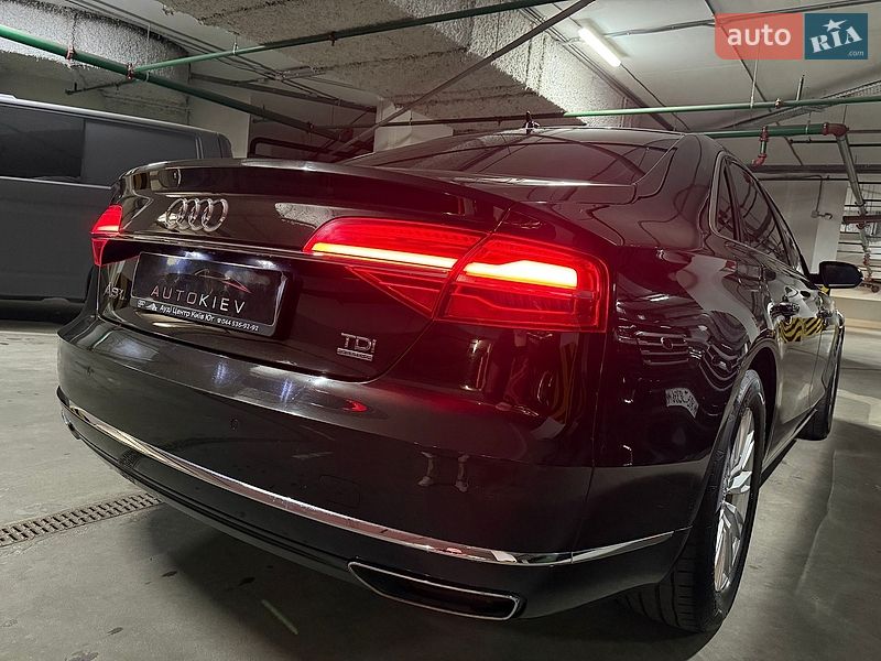 Седан Audi A8 2017 в Киеве