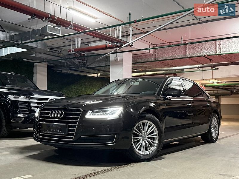 Седан Audi A8 2017 в Киеве
