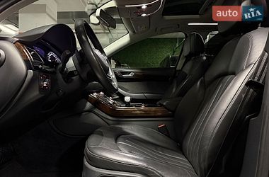 Седан Audi A8 2017 в Киеве