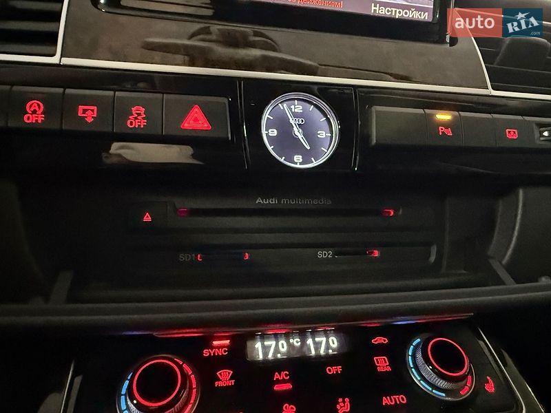 Седан Audi A8 2017 в Киеве