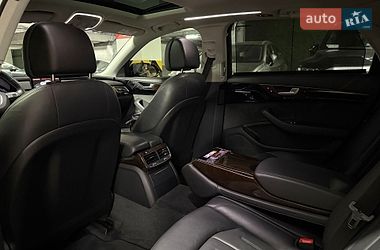 Седан Audi A8 2017 в Киеве