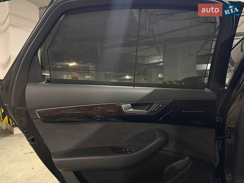 Седан Audi A8 2017 в Киеве