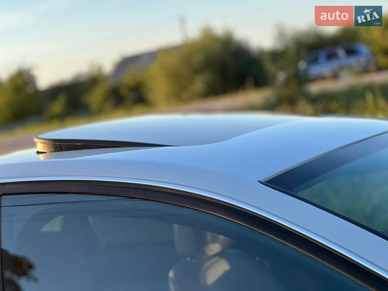 Седан Audi A8 2013 в Житомире