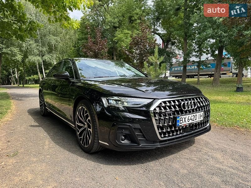 Седан Audi A8 2024 в Хмельницком