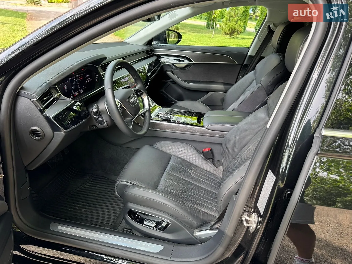 2024 Audi A8 - мініатюра 23