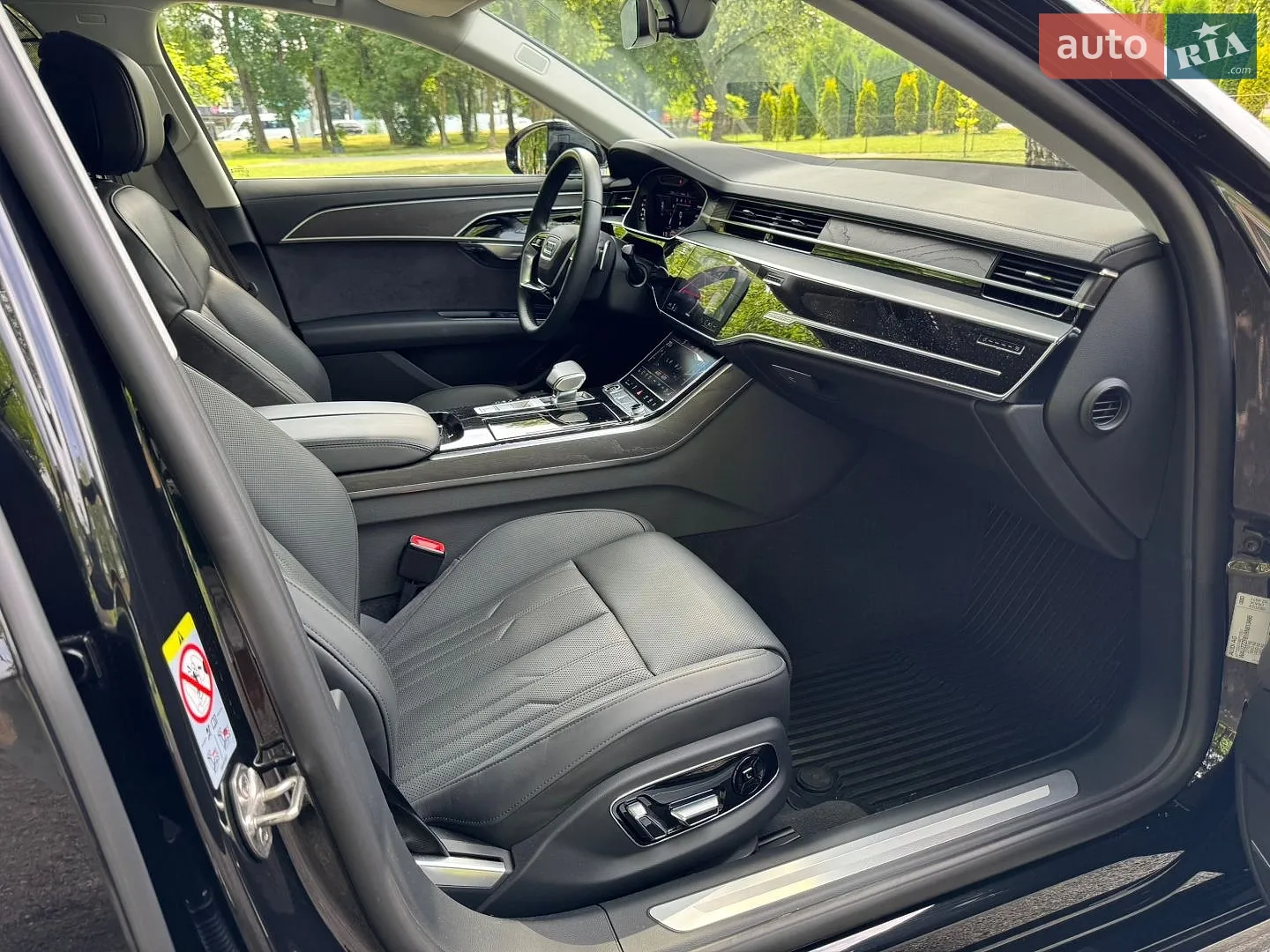 2024 Audi A8 - мініатюра 36