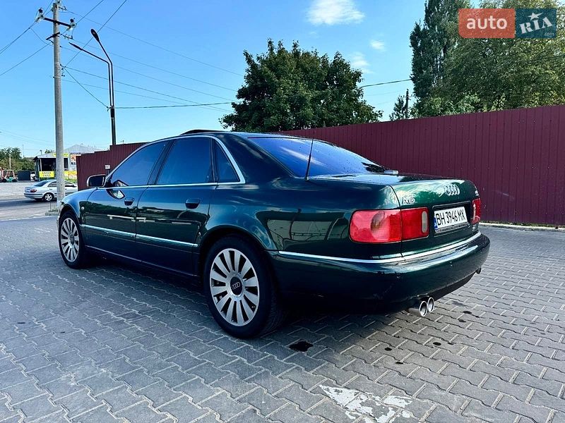 Седан Audi A8 1999 в Одессе
