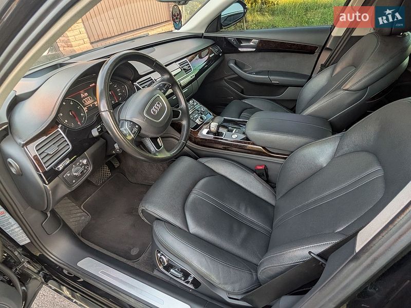 Седан Audi A8 2014 в Борисполі