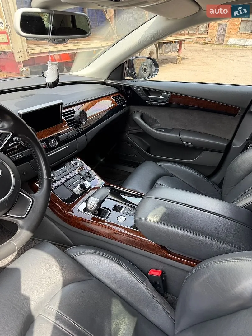 2011 Audi A8 - мініатюра 9